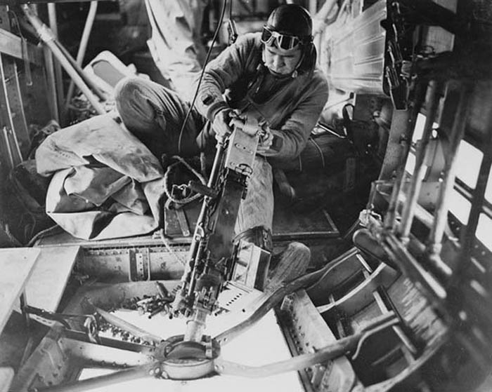 B-24L.jpg